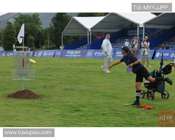 赛后复盘：上海飞盘队与重庆飞盘队心理素质的较量与启示